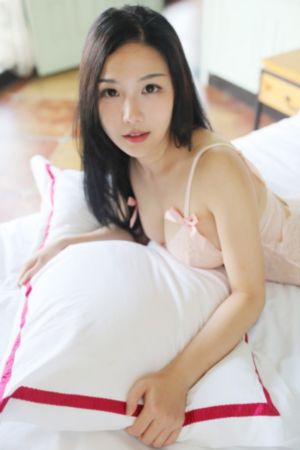 女上男下激情高潮视频